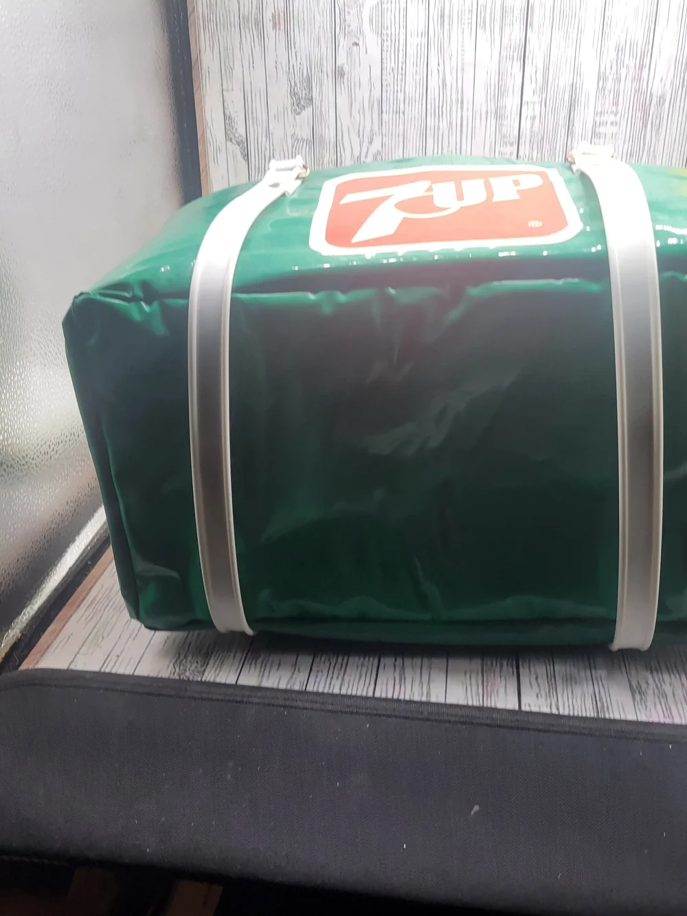 Vintage 7up Soft Sided Vinyl Cooler/Lunch Bag